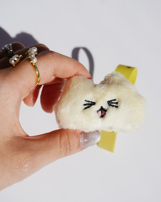 ねこのてづくりぬいぐるみヘアゴム