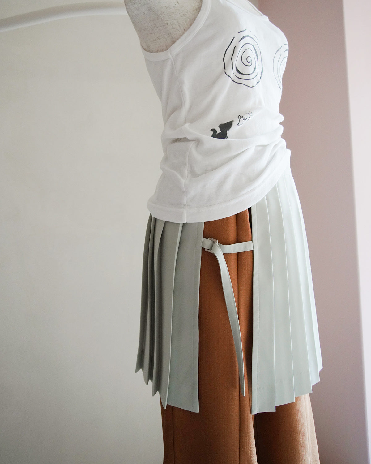 【2月お届け予約商品】pleated rap skirt