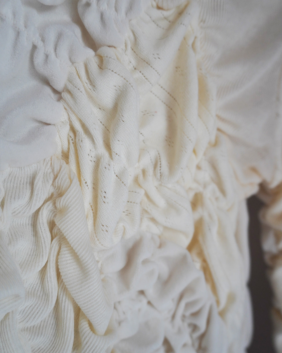 Shirring Knit pullover(Ivory)