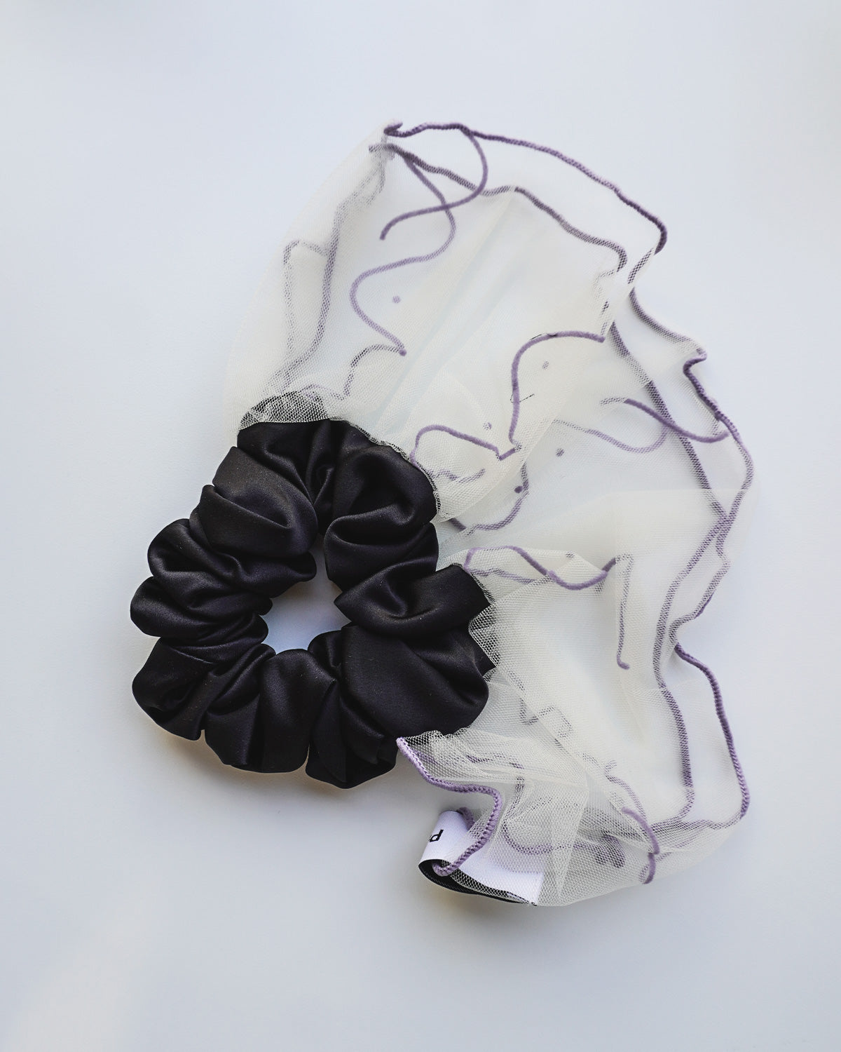 Tulle scrunchie