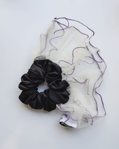 Tulle scrunchie