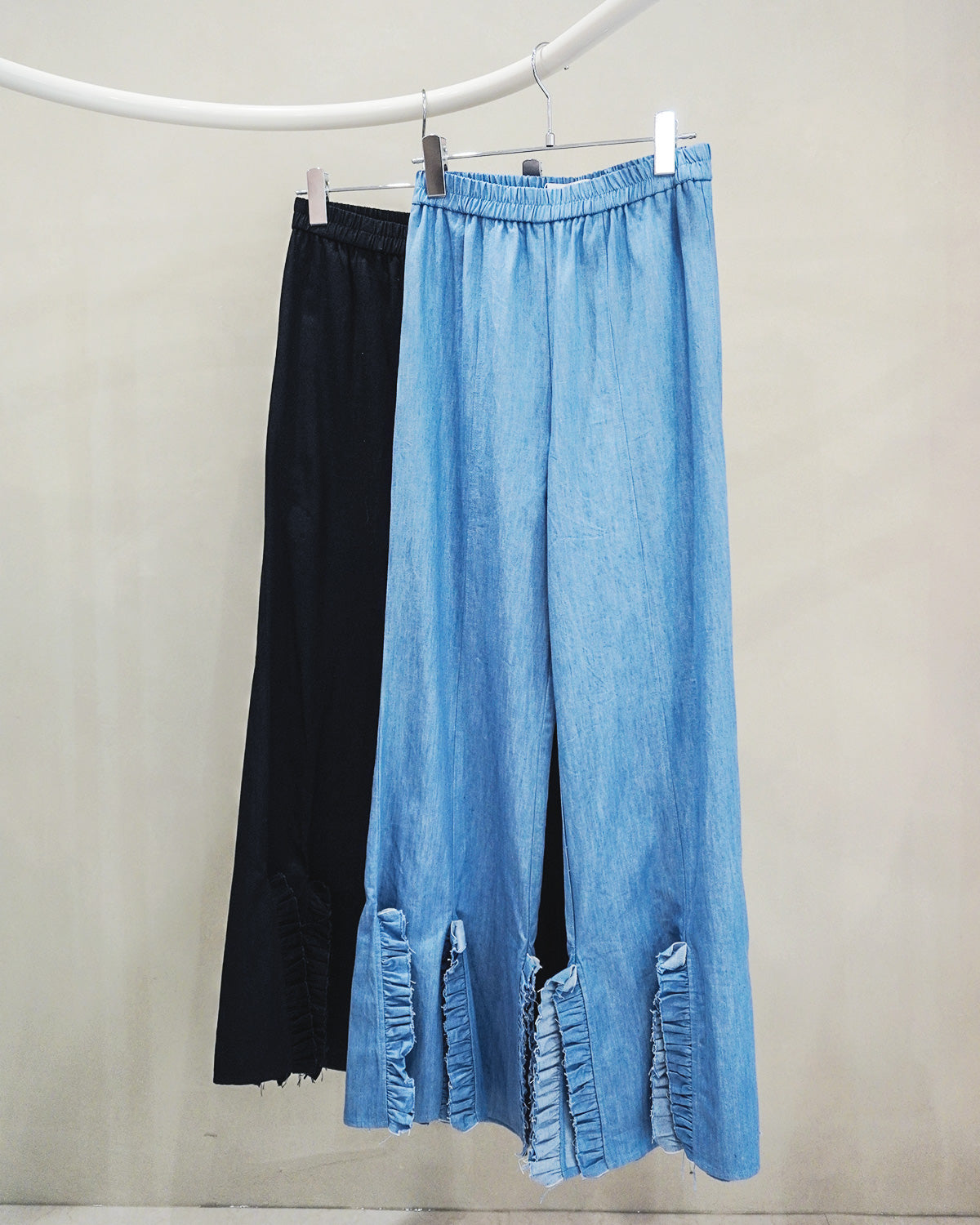 chambray frill pants