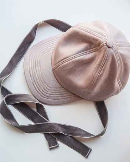 puff ribbon cap