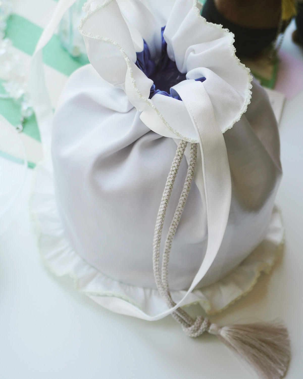 Goldfish Bowl Draw String Bag White Goldfish
