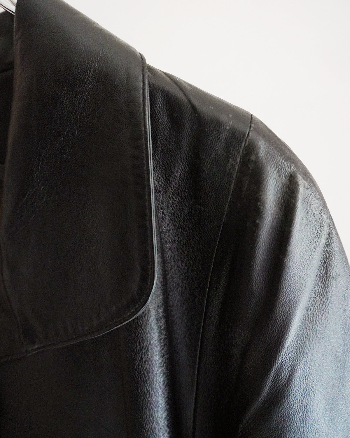 ブラックレザーコート