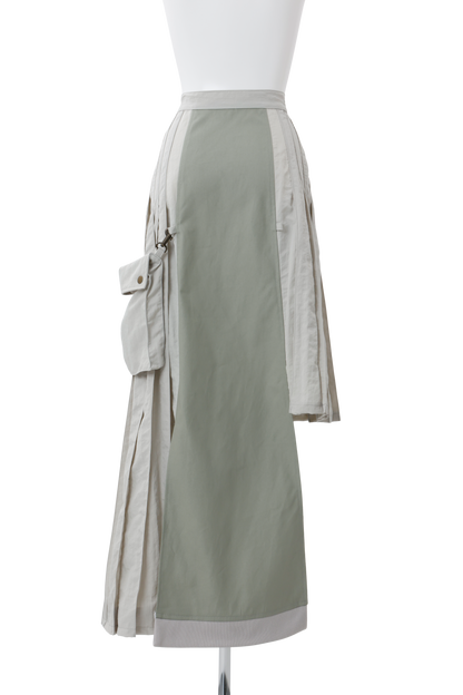 Military shrink pleats skirt Greige