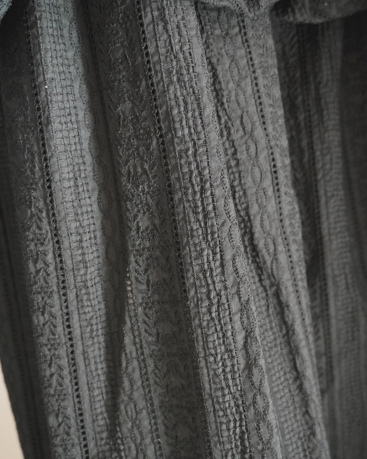 roots dress
