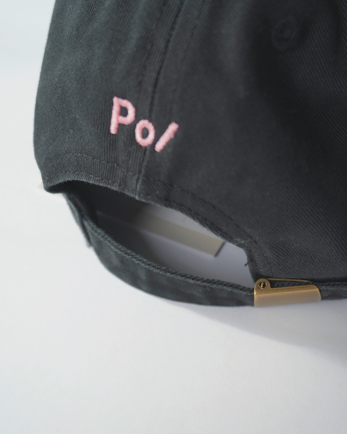 Poi embroidery cap
