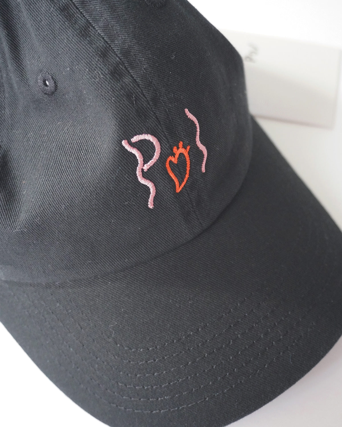 Poi embroidery cap