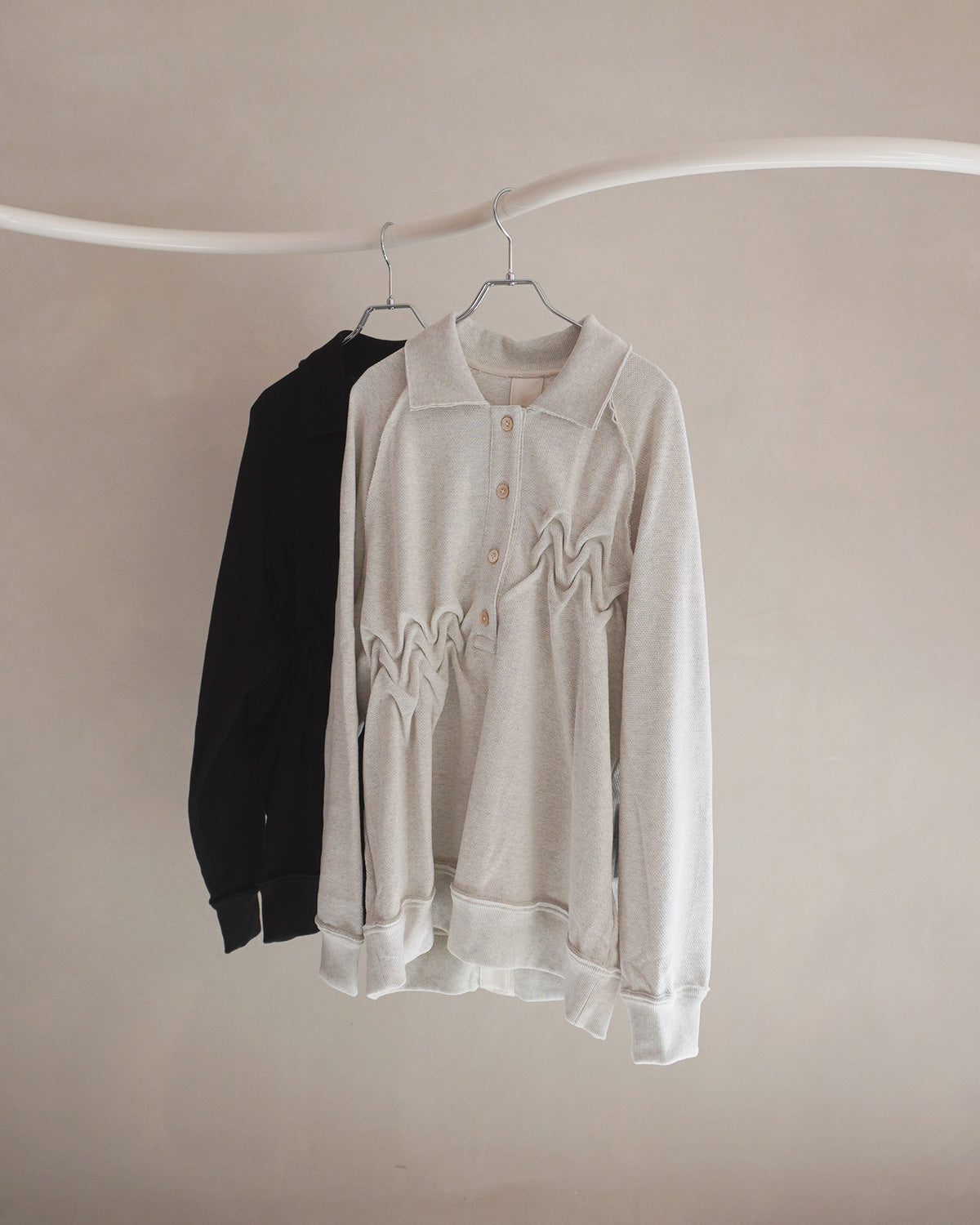 Raw edge loose polo Beige