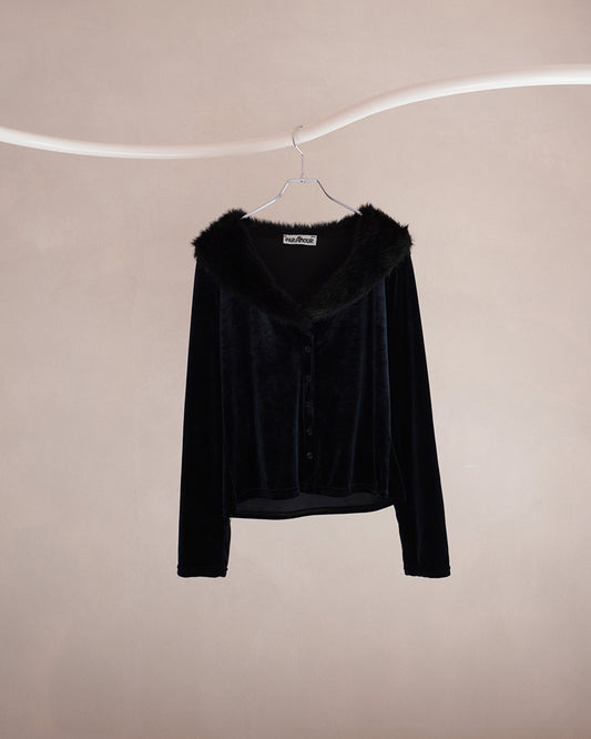 ふわふわ襟のカーディガン