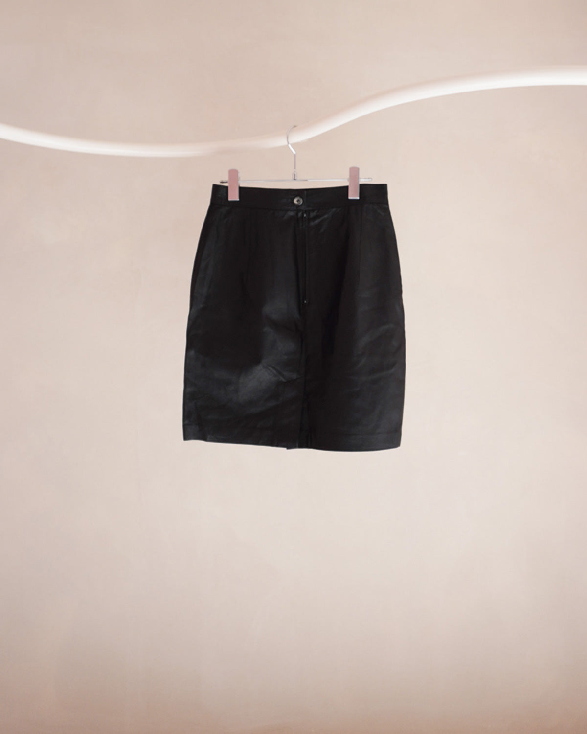 レザーミニスカート