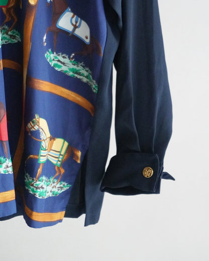 午年にぴったりスタンドカラーブラウス