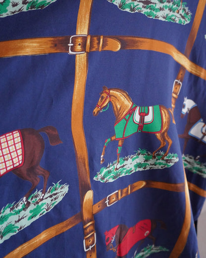 午年にぴったりスタンドカラーブラウス