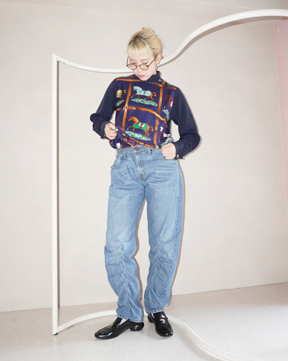 午年にぴったりスタンドカラーブラウス