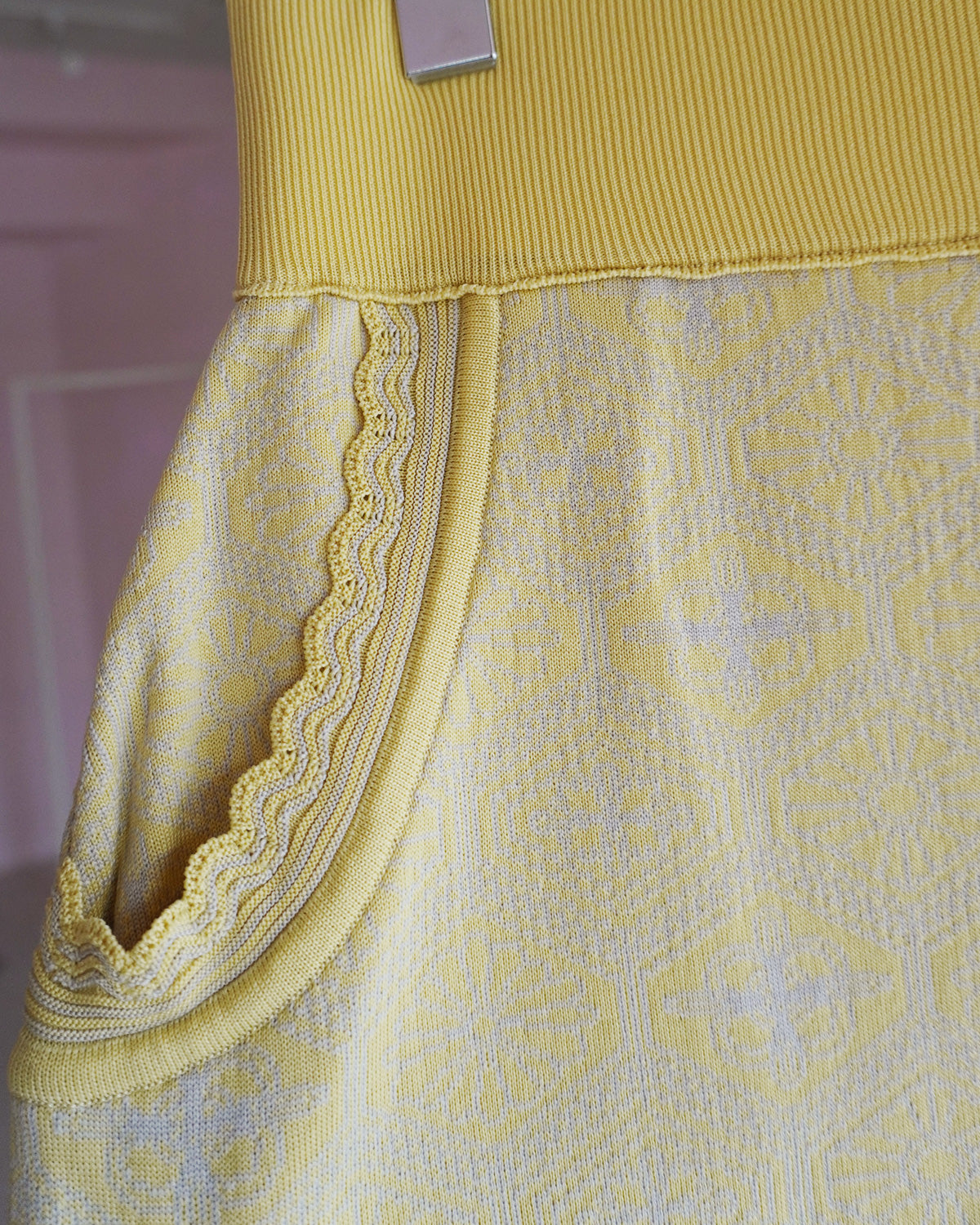 KIKU tight skirt yellow