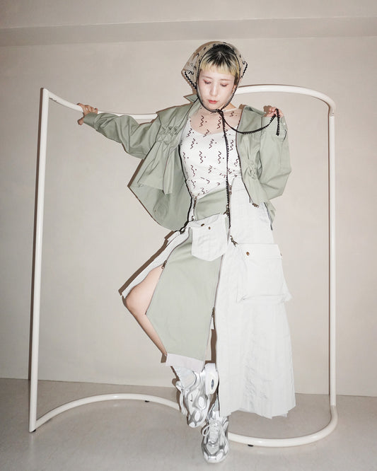 Military shrink pleats skirt Greige