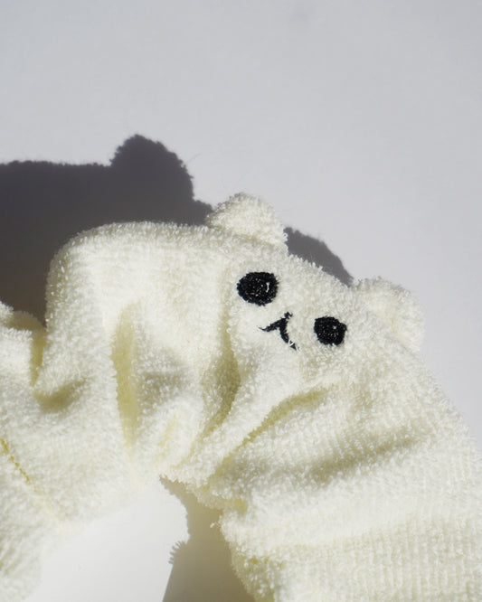 ねこのてづくりシュシュ