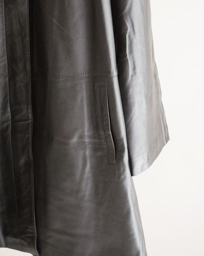 ブラックレザーコート