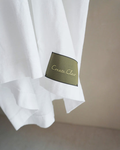 Remake T-front (white)