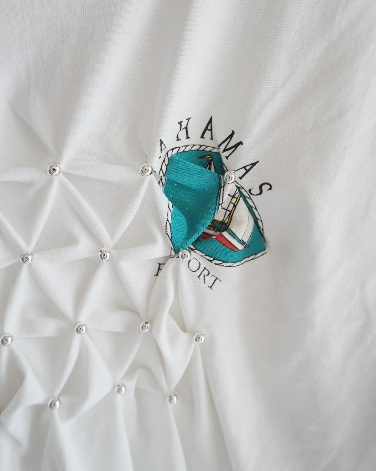 Remake T-front (white)
