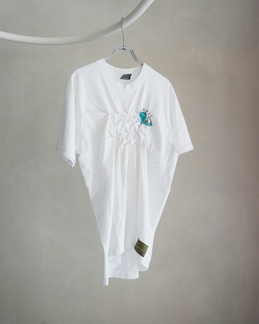 Remake T-front (white)