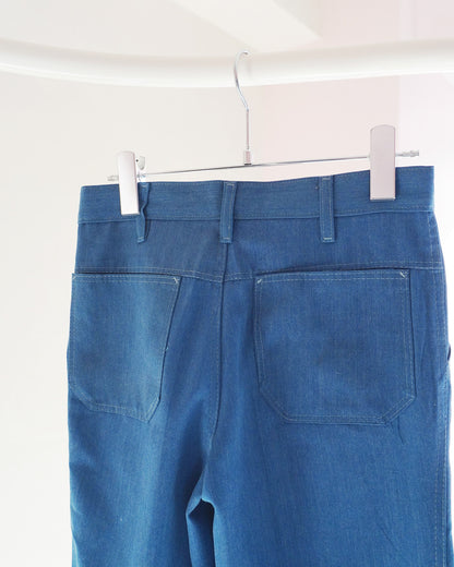 ちょっとお尻が小さいベルボトム