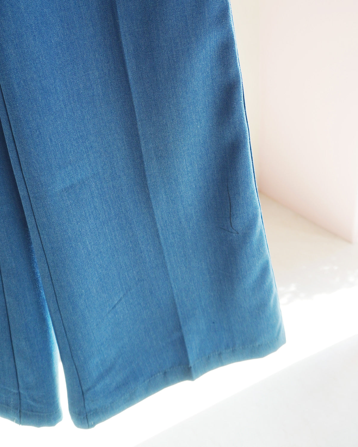 ちょっとお尻が小さいベルボトム