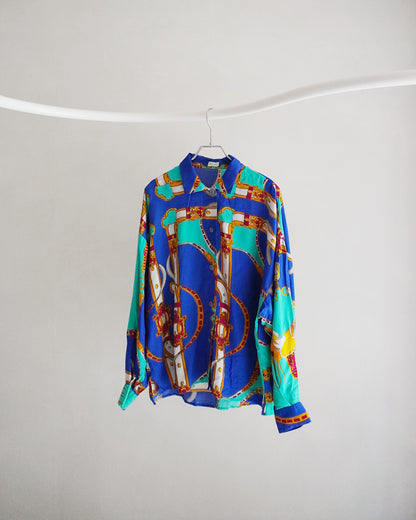 ベネトン ベルト柄シャツ