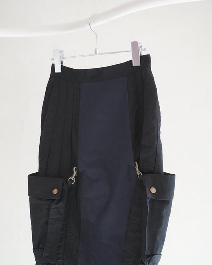 Military shrink pleats skirt Black