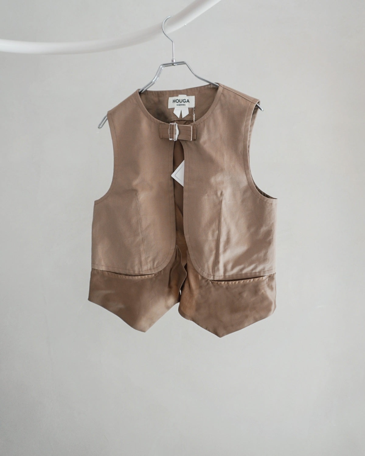 bulb vest