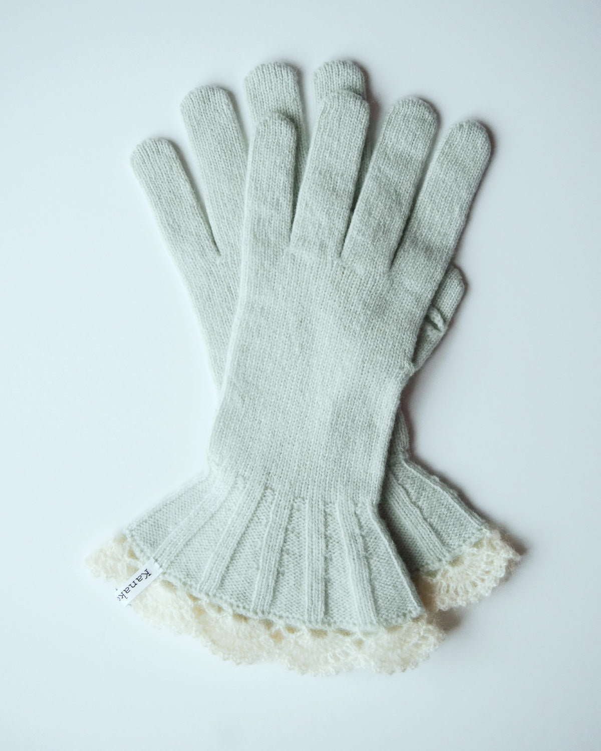 Ruffle Knit Gloves