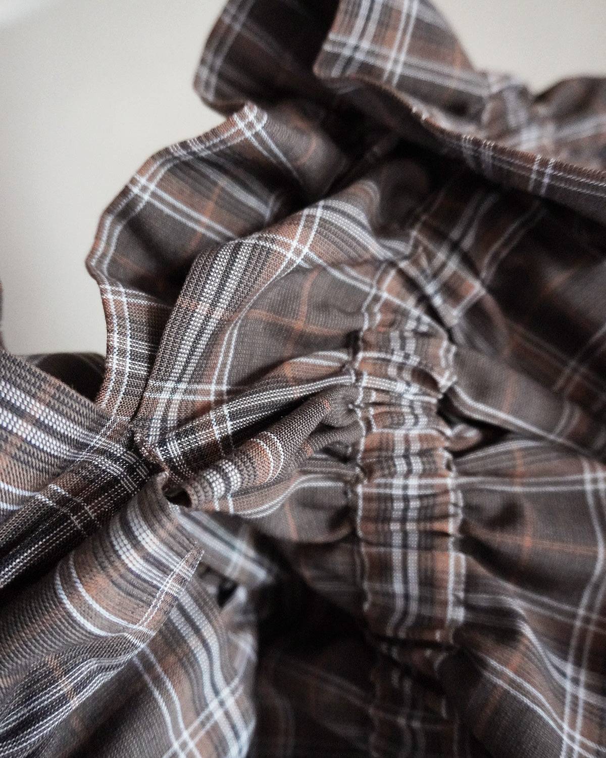 pascal frill vest（brown check）