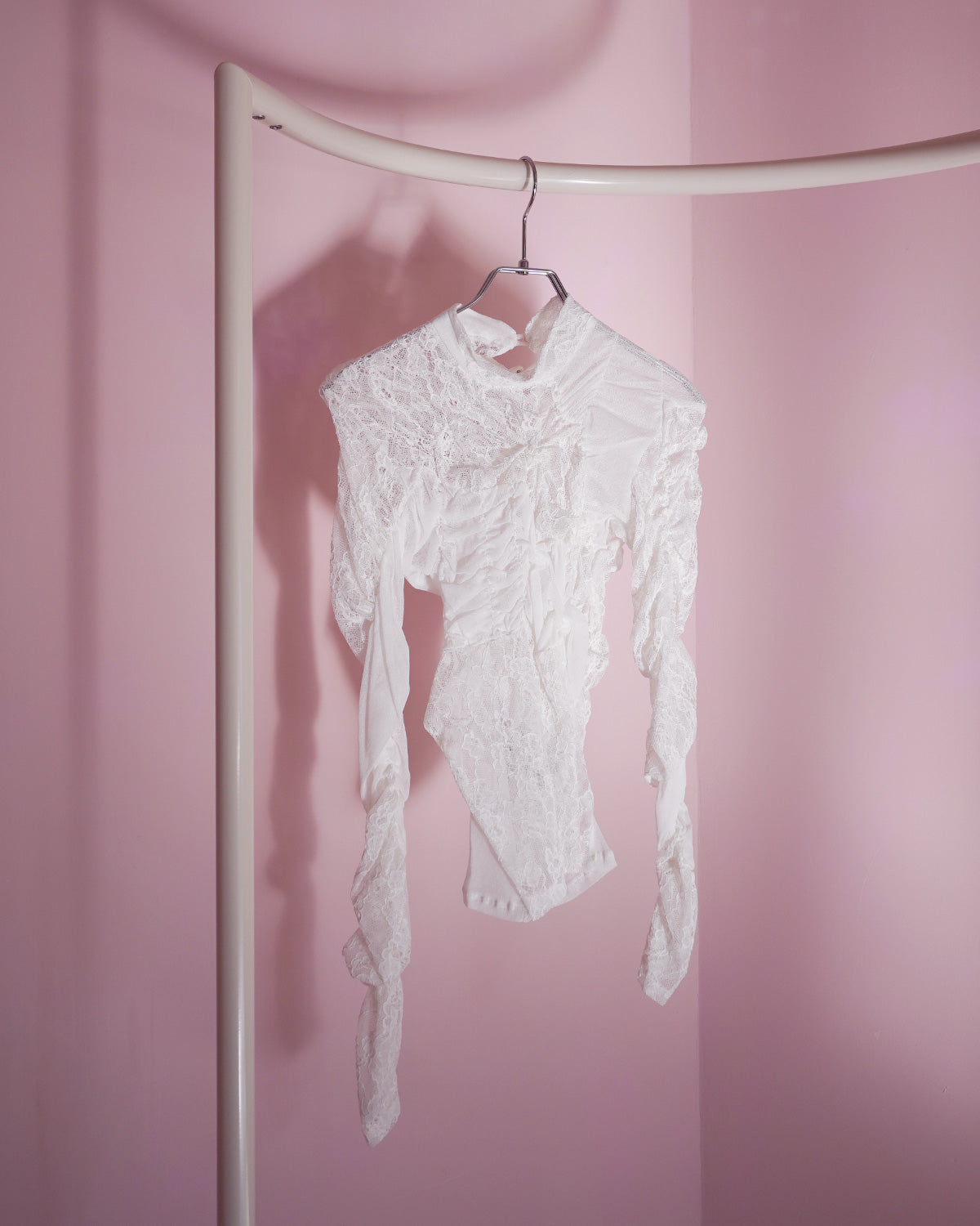 Stand neck shirring pullover