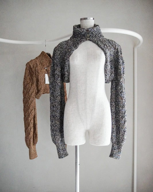 Cropped wavy knit cardigan