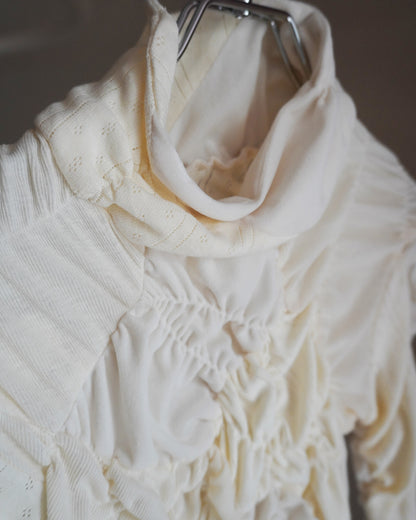 Shirring Knit pullover（Ivory）