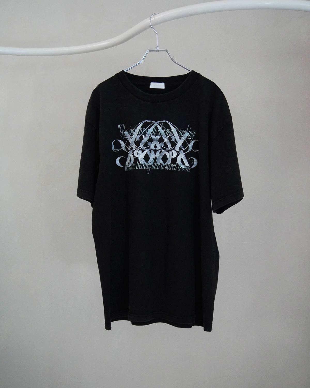 【2〜3月お届けご予約商品】mistroveロゴTシャツ