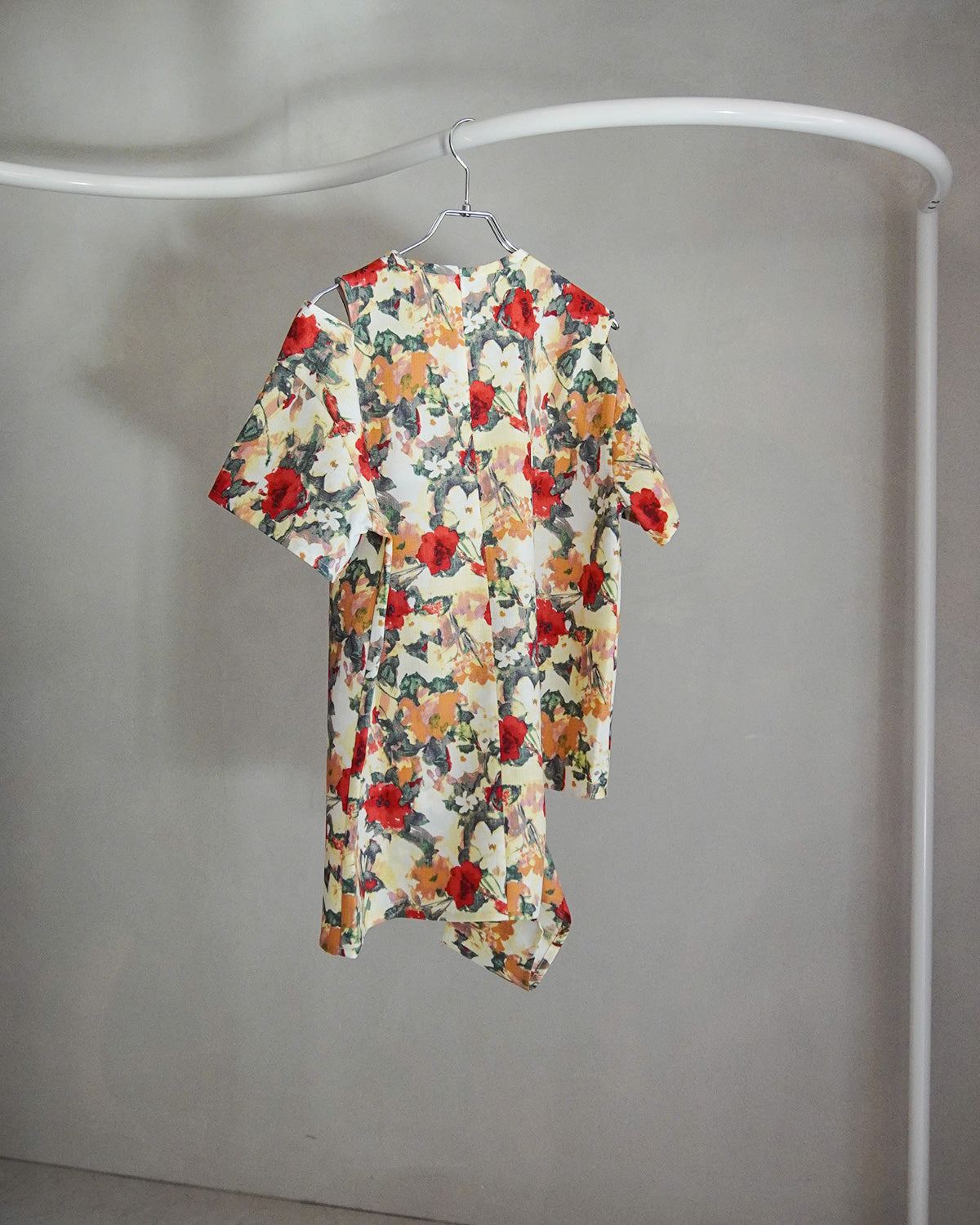 【2月お届け予約商品】flower cutoff wide top