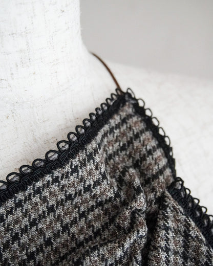 Patch smocking bustier