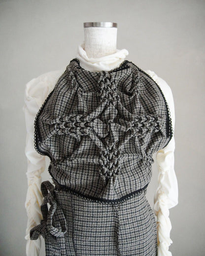 Patch smocking bustier