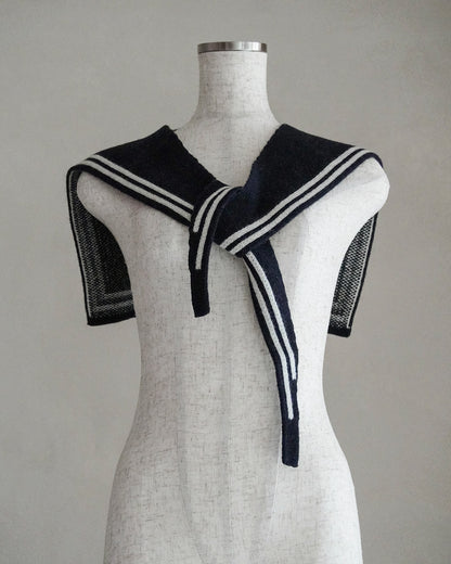 Knit sailor collar