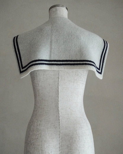 Knit sailor collar