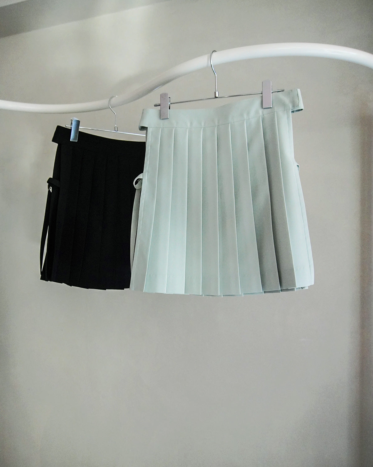 【2月お届け予約商品】pleated rap skirt