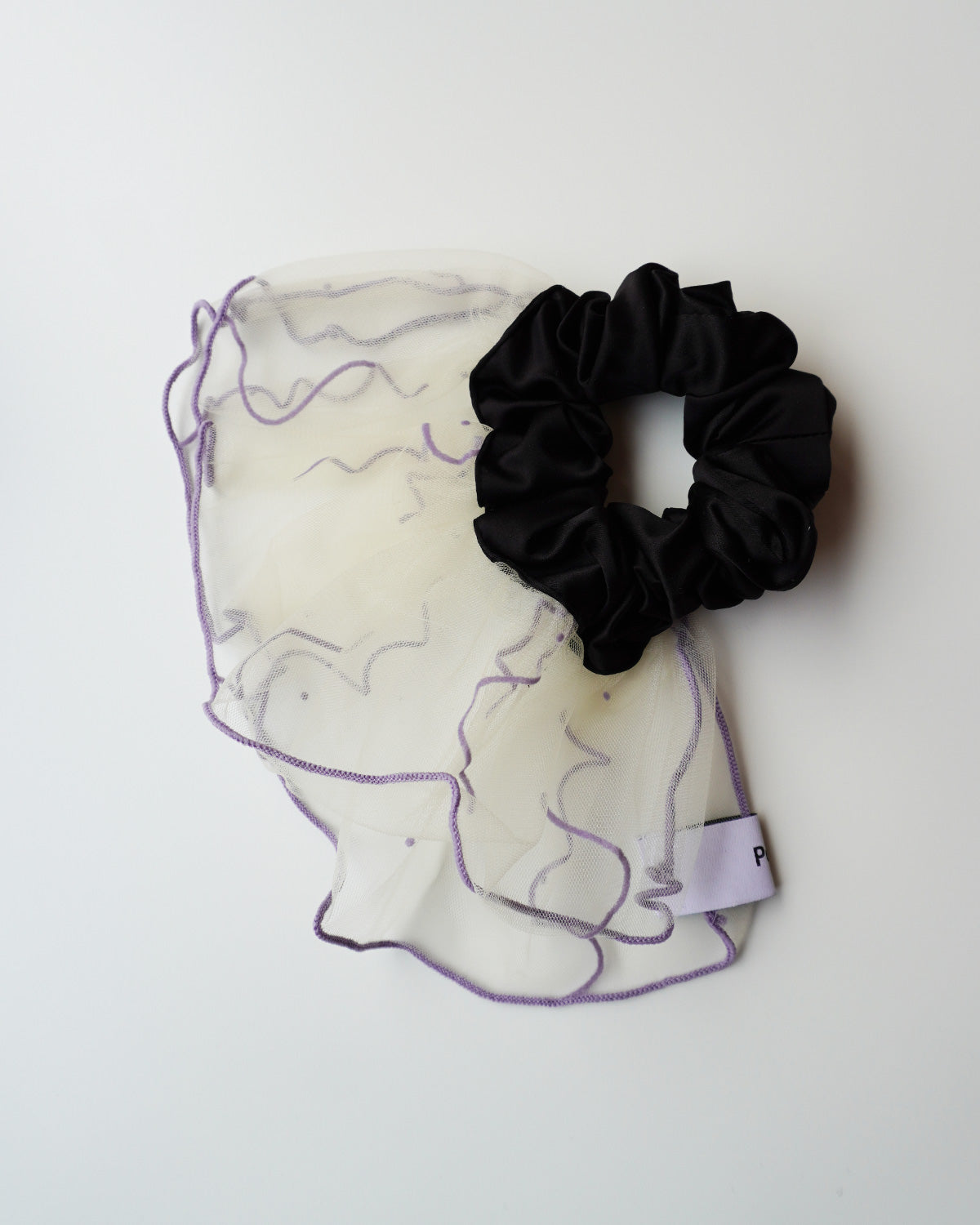 Tulle scrunchie