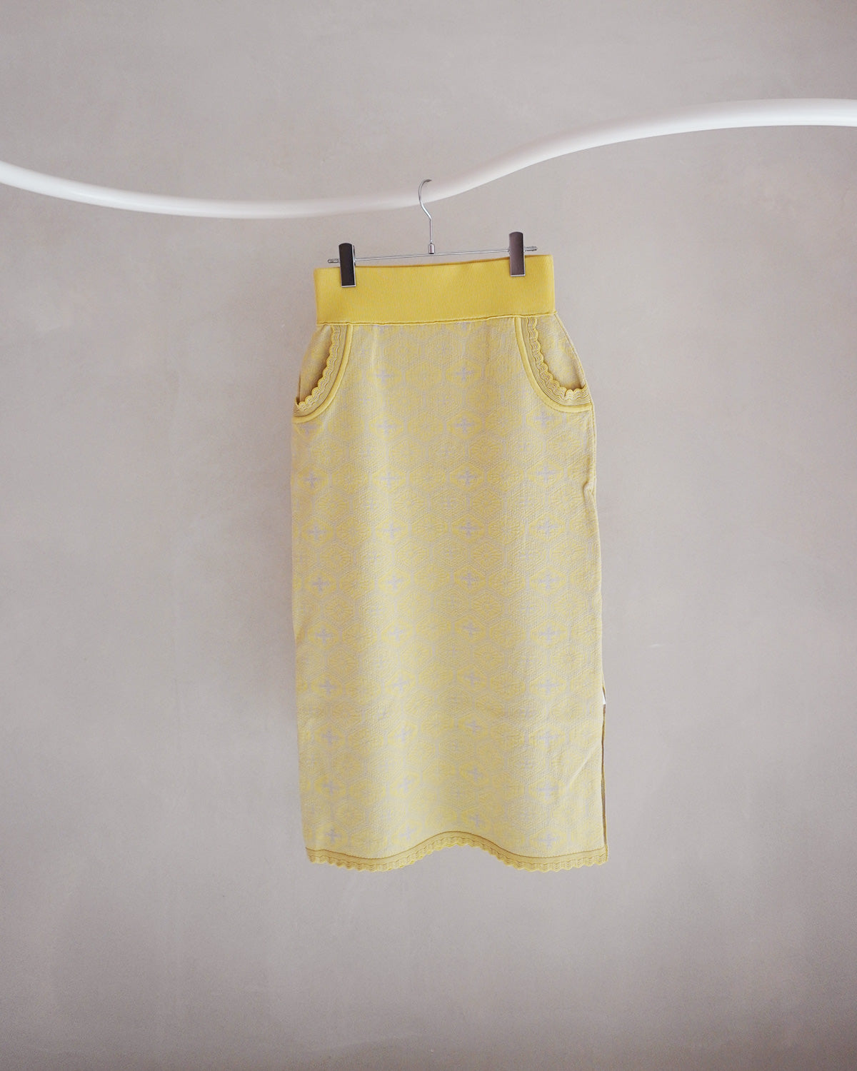 KIKU tight skirt yellow