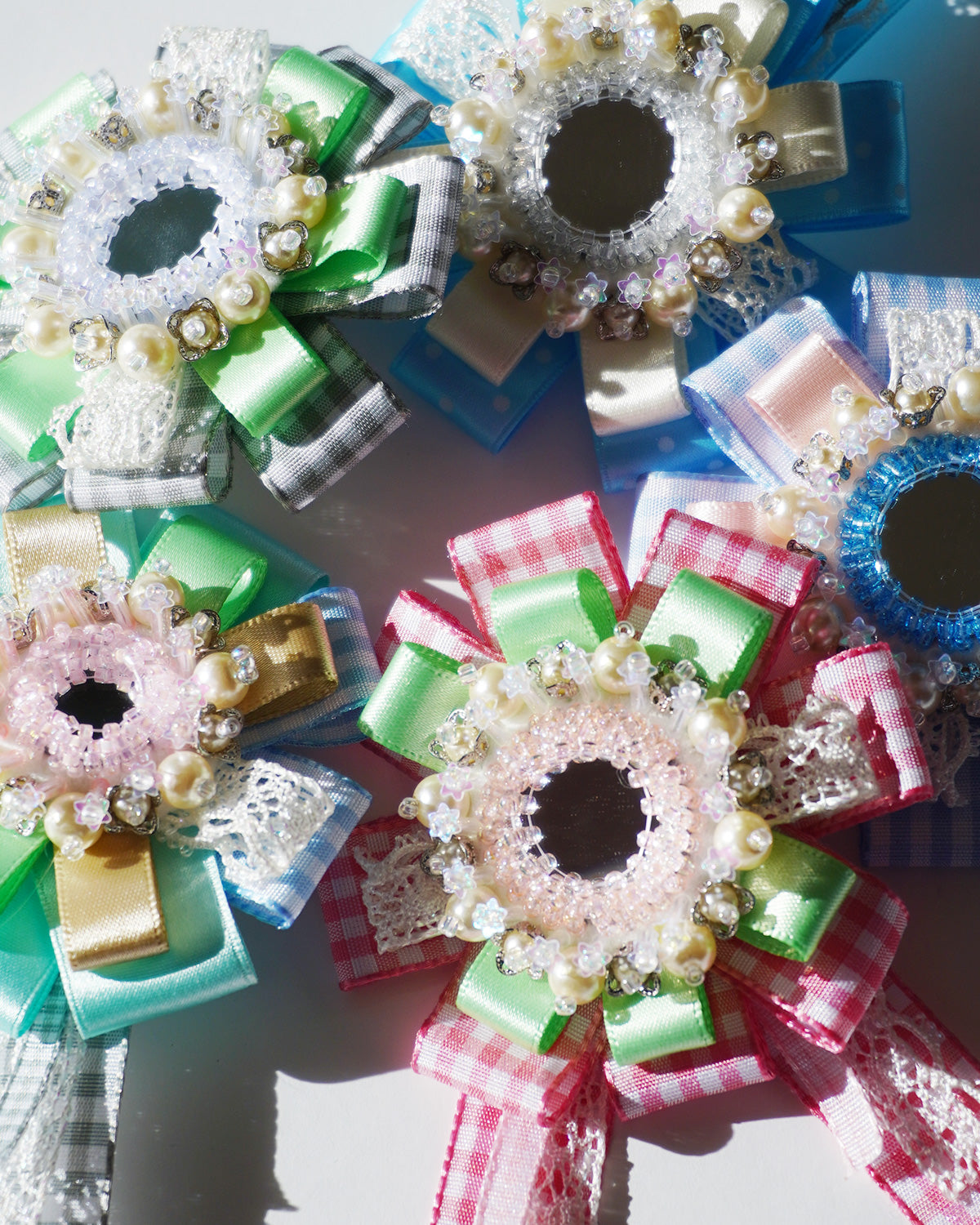 Flower Ribbon Brooch 【gray check】