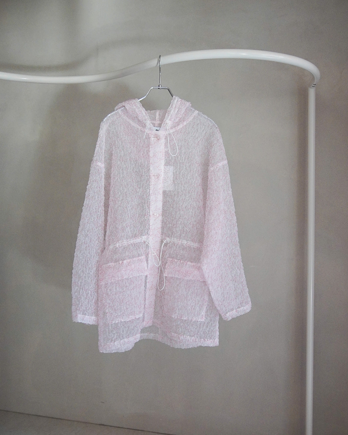 【3月お届け予約商品】embroidered hoodie